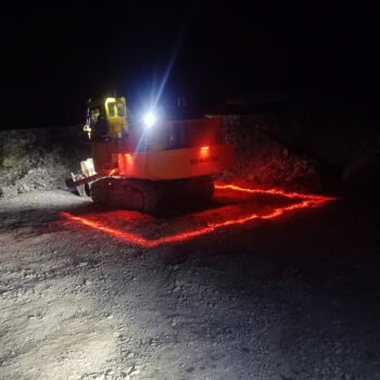 WARNING AND SAFETY LED LIGHT - RED STRIPE